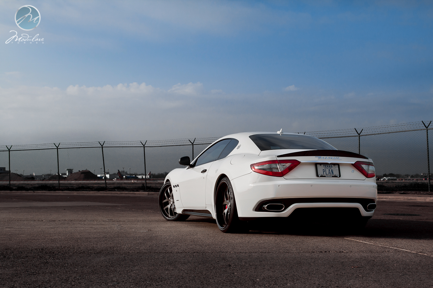 2011 Maserati GranTurismo photo
