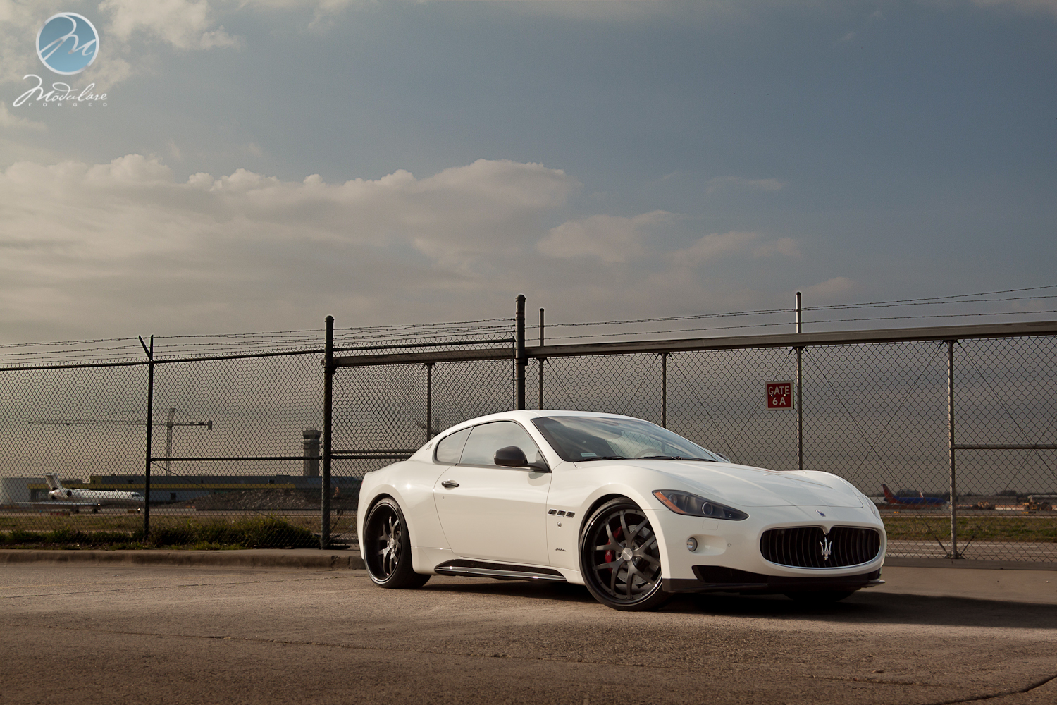 2011 Maserati GranTurismo photo