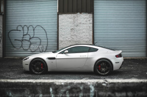 2014 Aston Martin V8 Vantage