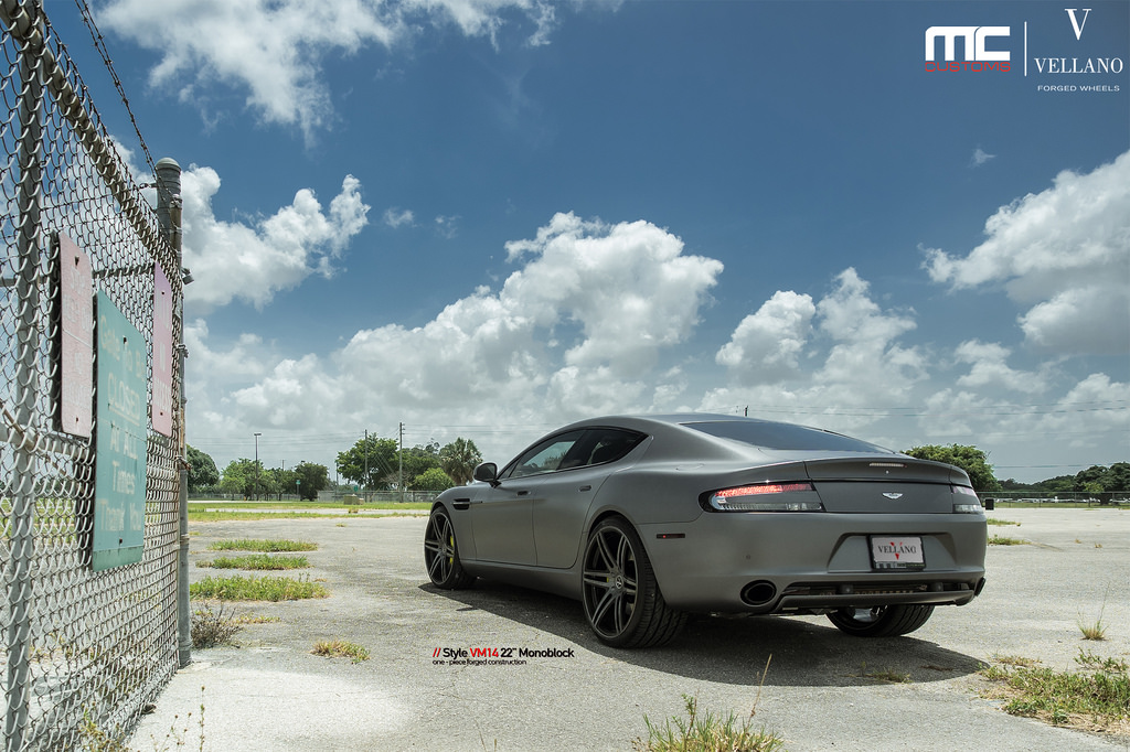 2014 Aston Martin DB9 photo