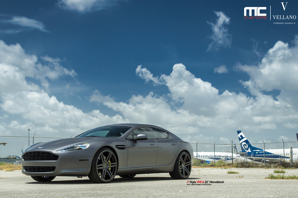 2014 Aston Martin DB9 photo