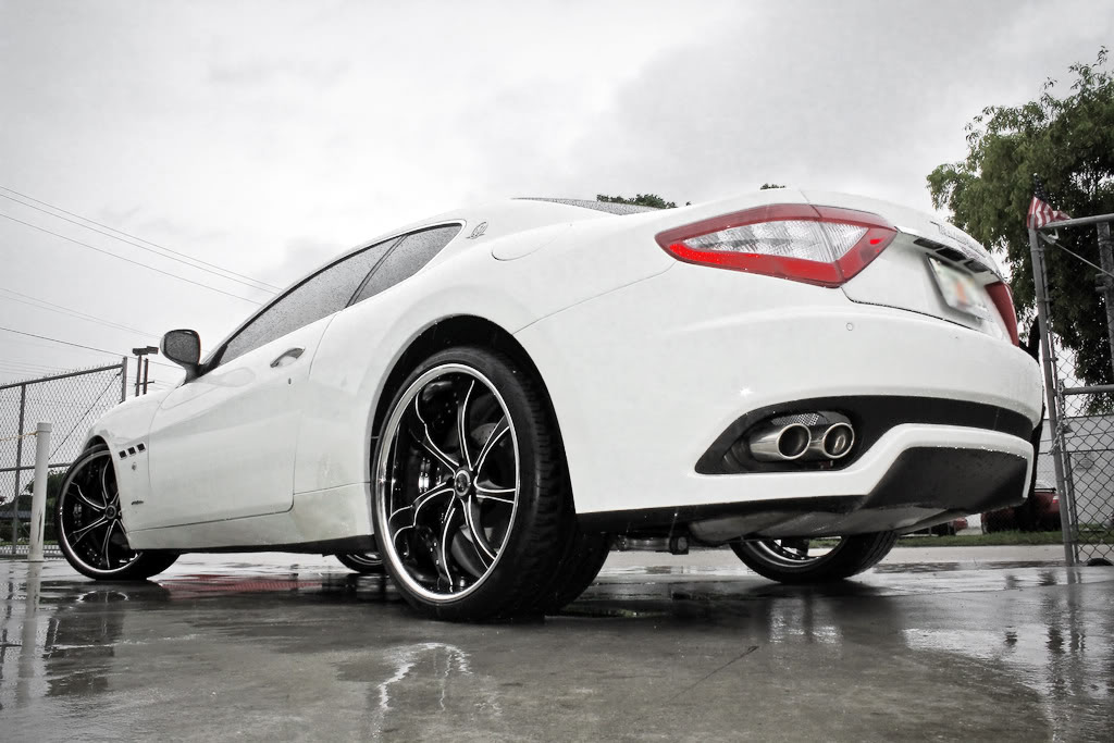 2009 Maserati GranTurismo photo