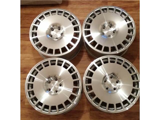 2011 Volkswagen Jetta SportWagen photo
