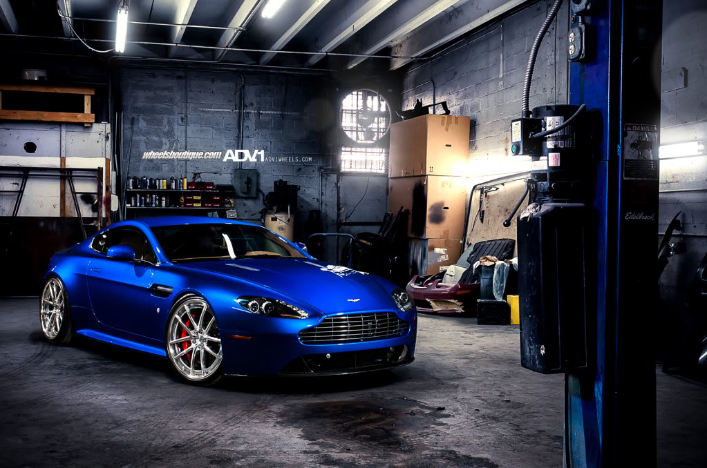 2014 Aston Martin V8 Vantage S photo