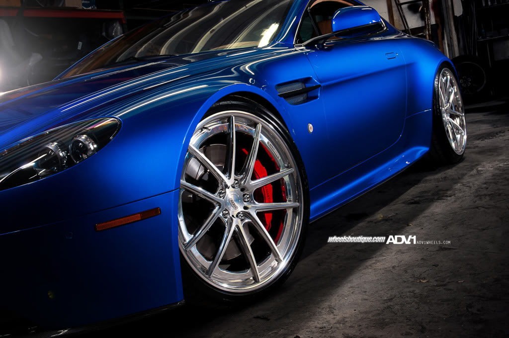 2014 Aston Martin V8 Vantage S photo
