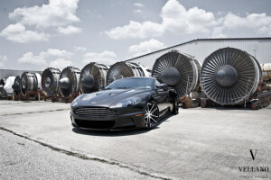 2012 Aston Martin DBS