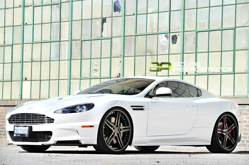 2014 Aston Martin DB9 photo