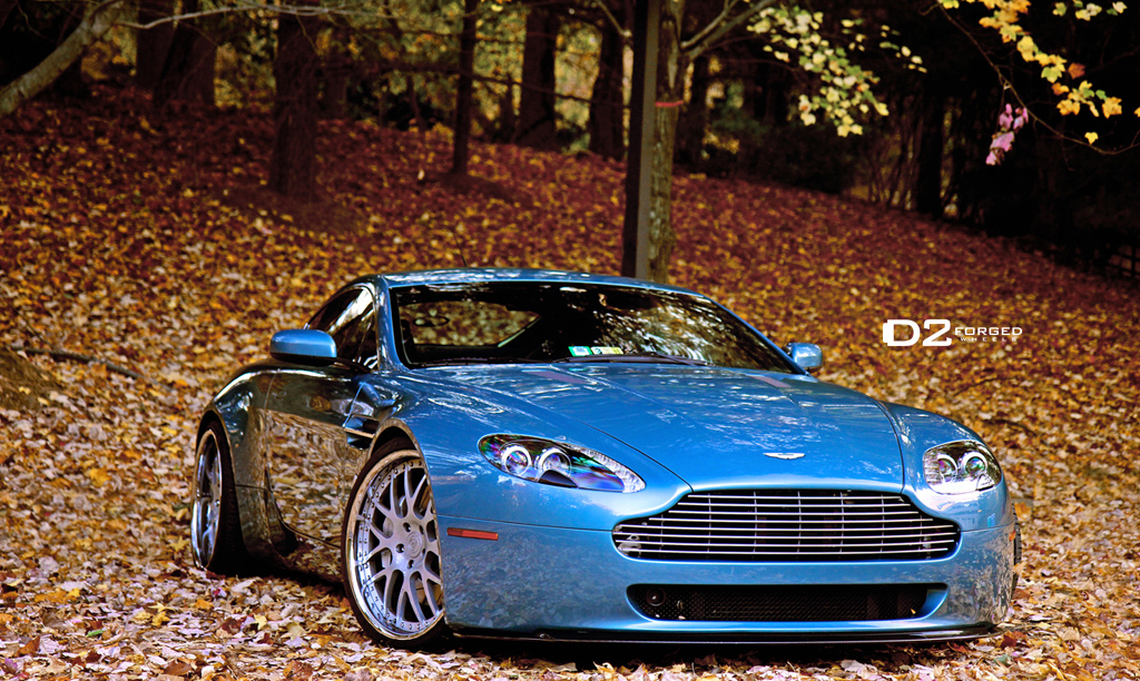 2014 Aston Martin V8 Vantage photo