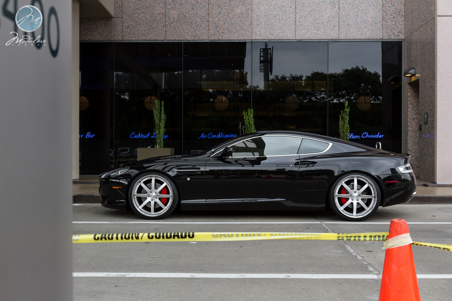 2014 Aston Martin DB9 photo