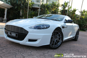 2014 Aston Martin DB9