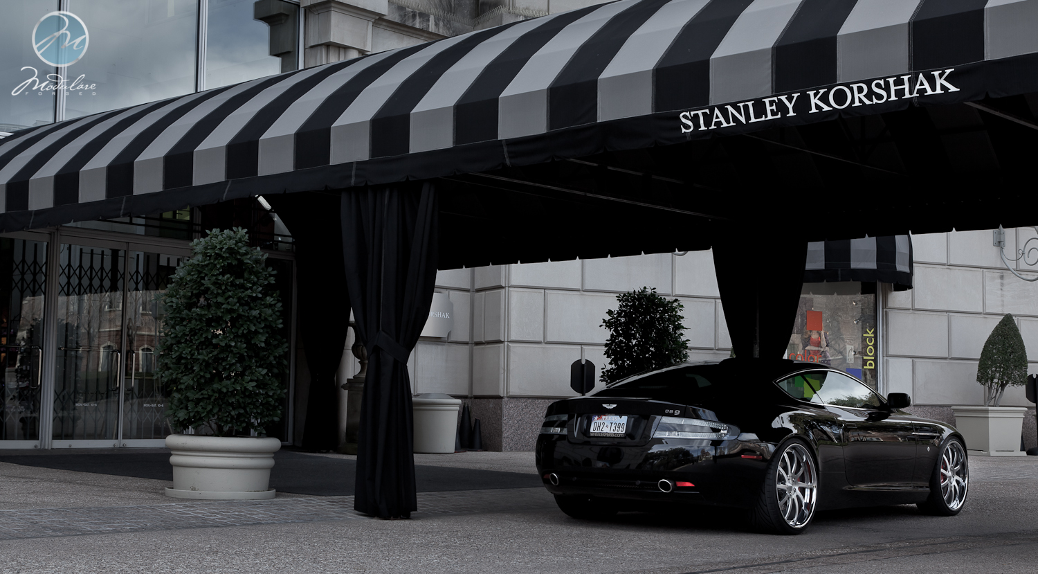 2014 Aston Martin DB9 photo