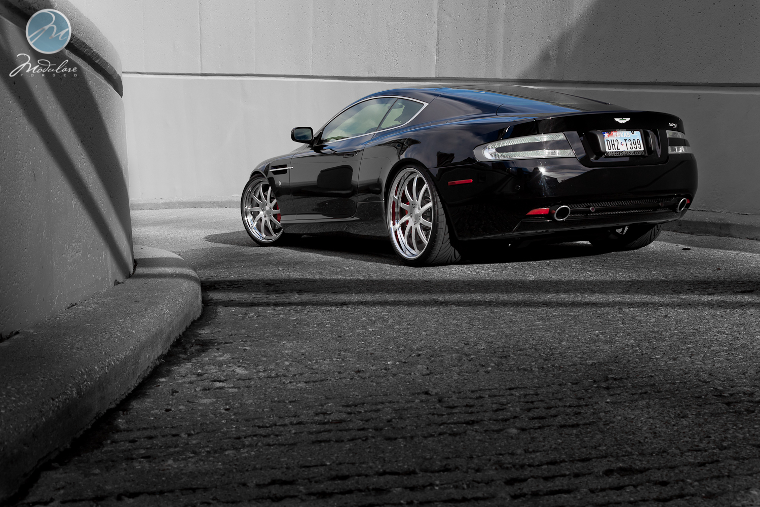 2014 Aston Martin DB9 photo