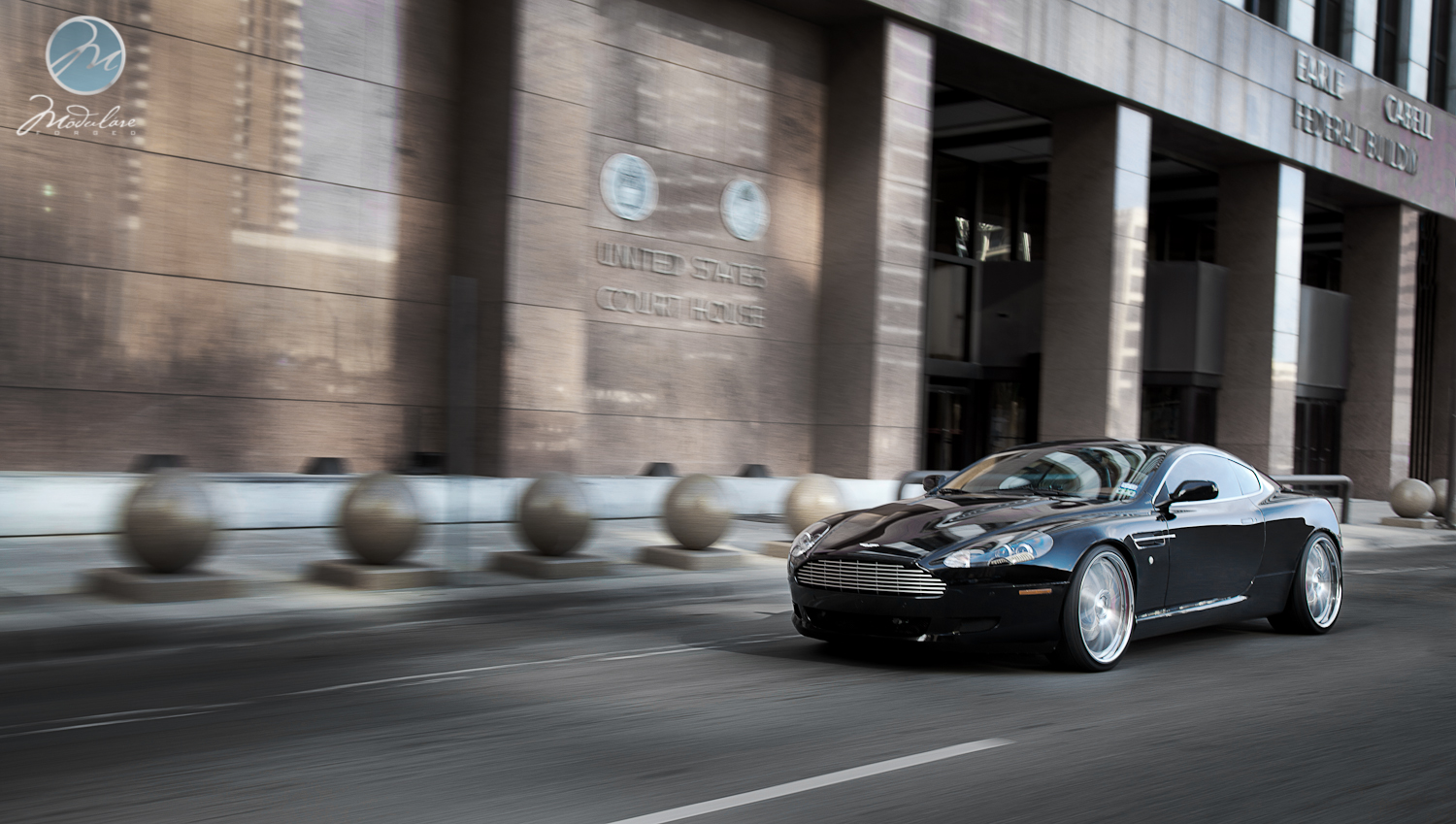 2014 Aston Martin DB9 photo