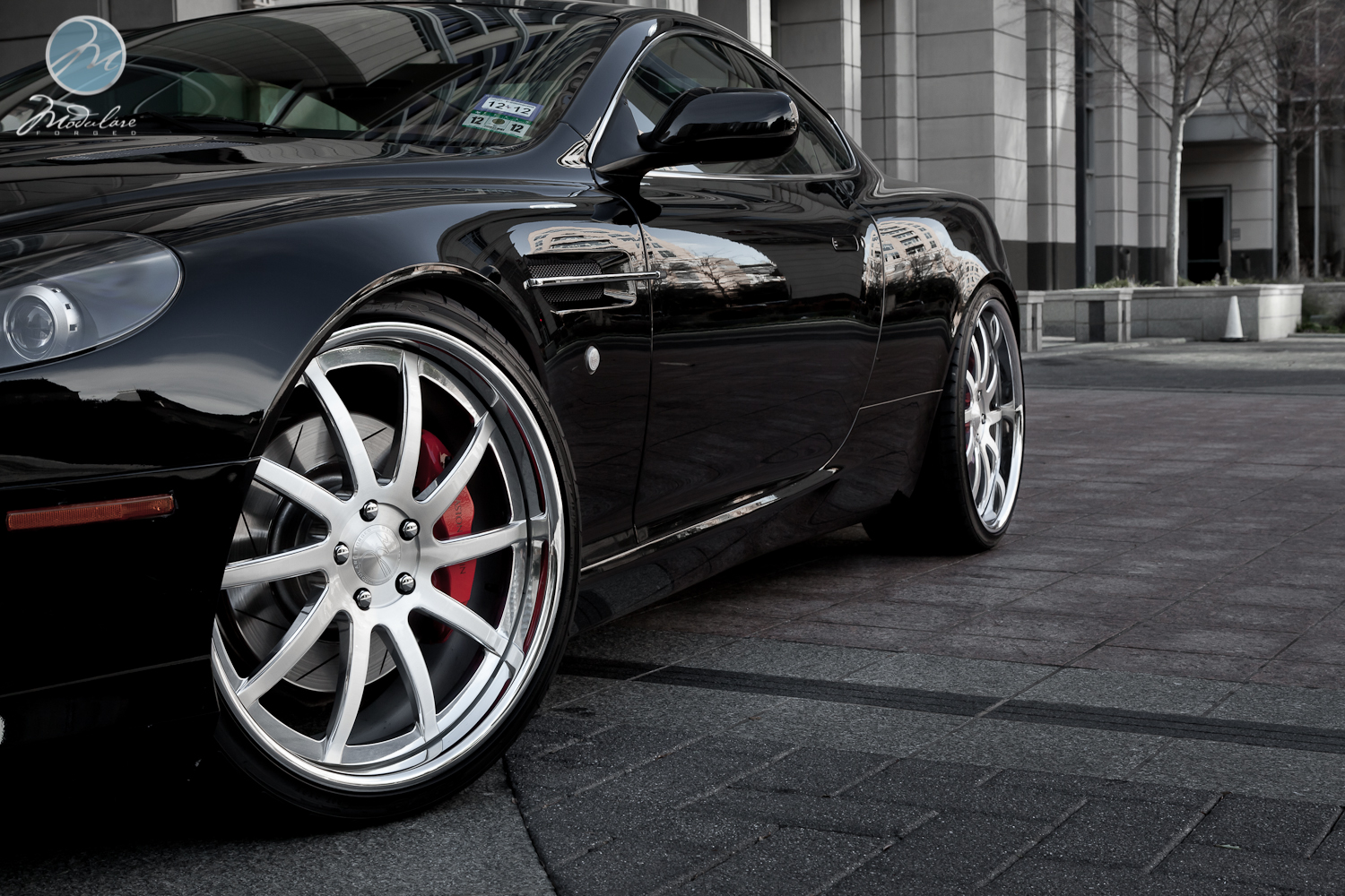 2014 Aston Martin DB9 photo
