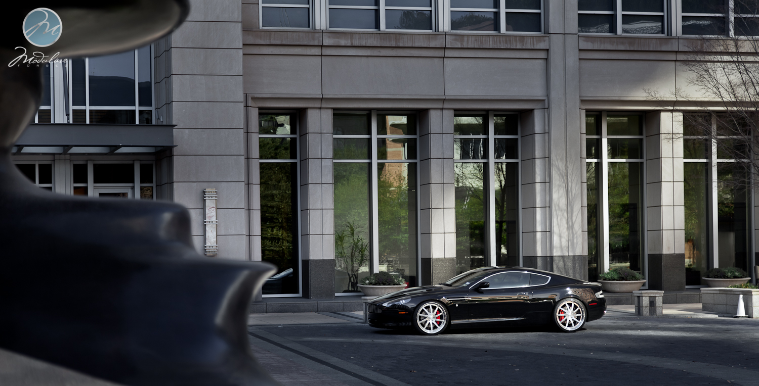 2014 Aston Martin DB9 photo