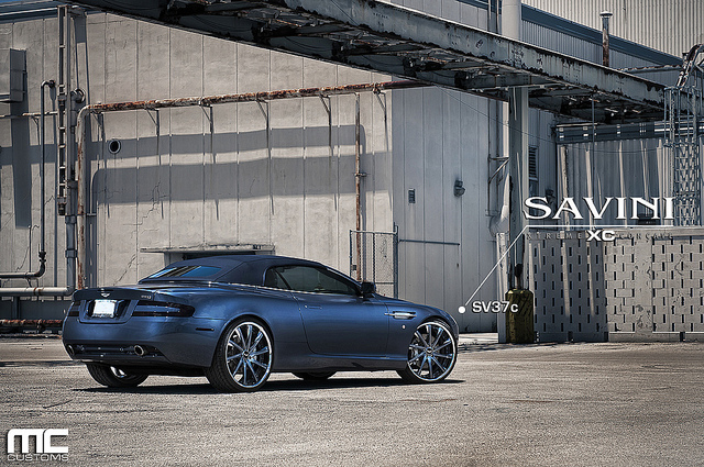 2014 Aston Martin DB9 photo