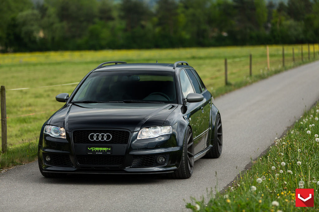 2008 Audi RS 4 photo