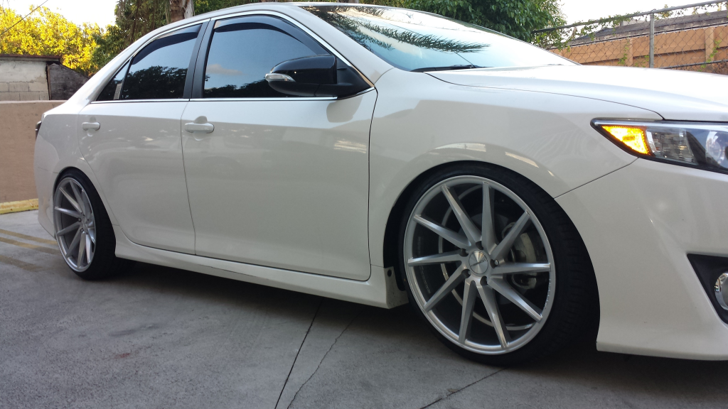 2011 Toyota Camry photo