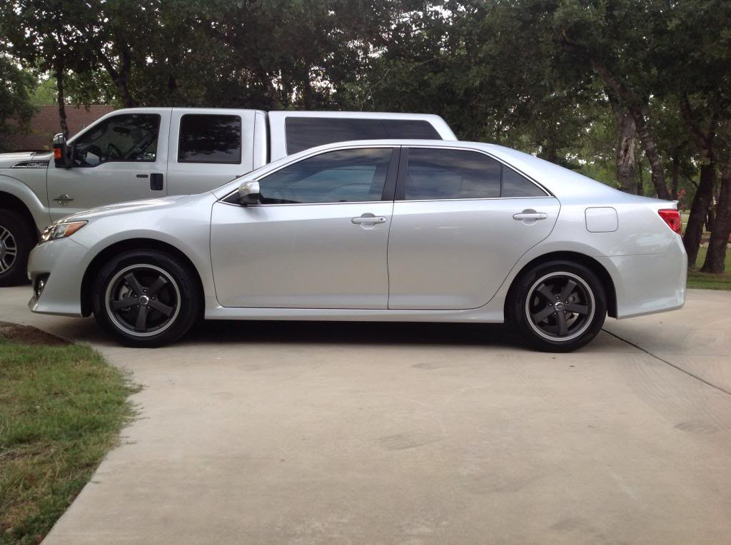 2014 Toyota Camry photo