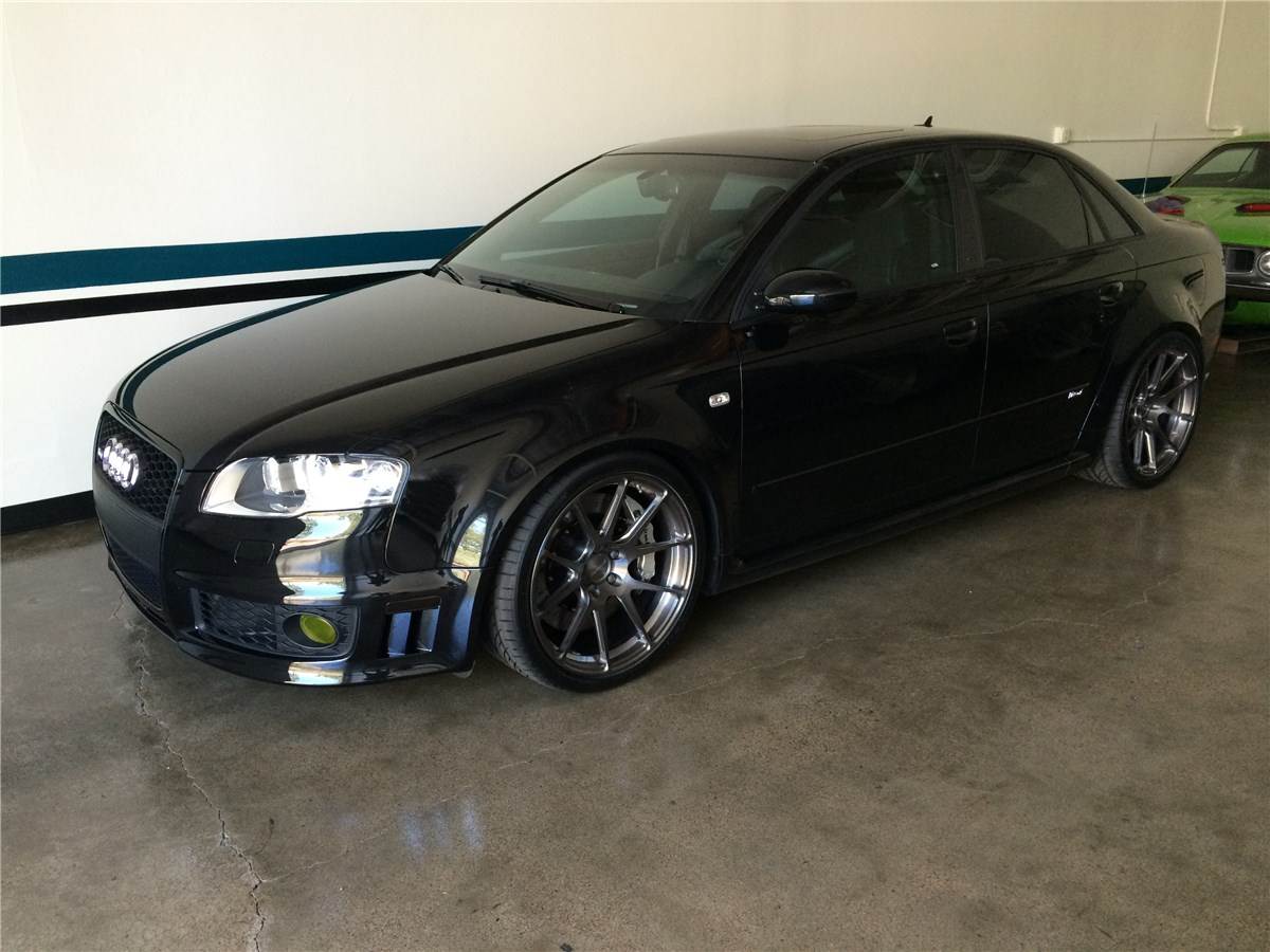 2008 Audi RS 4 photo