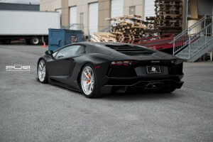 2014 Lamborghini Aventador