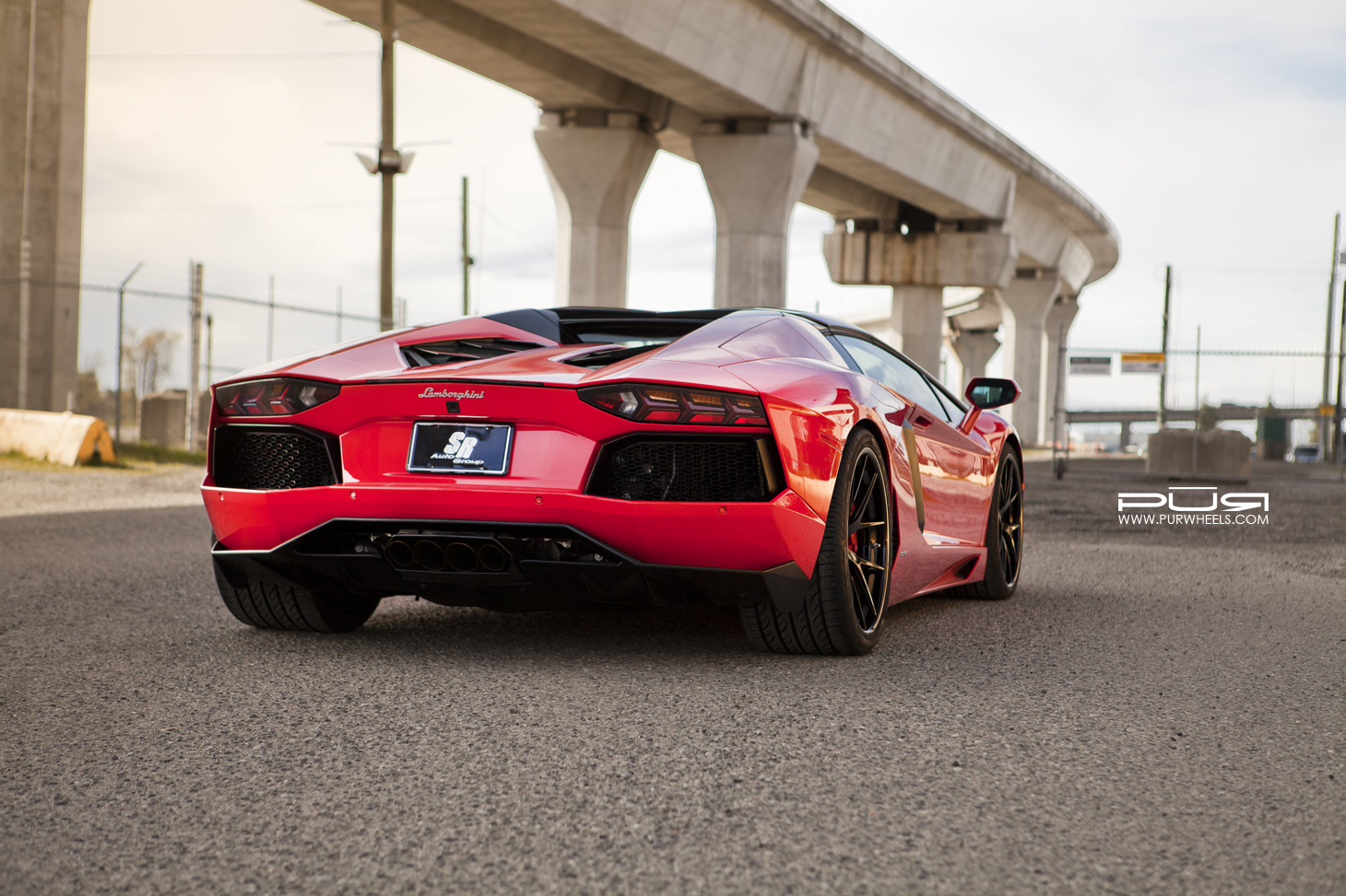 2014 Lamborghini Aventador photo