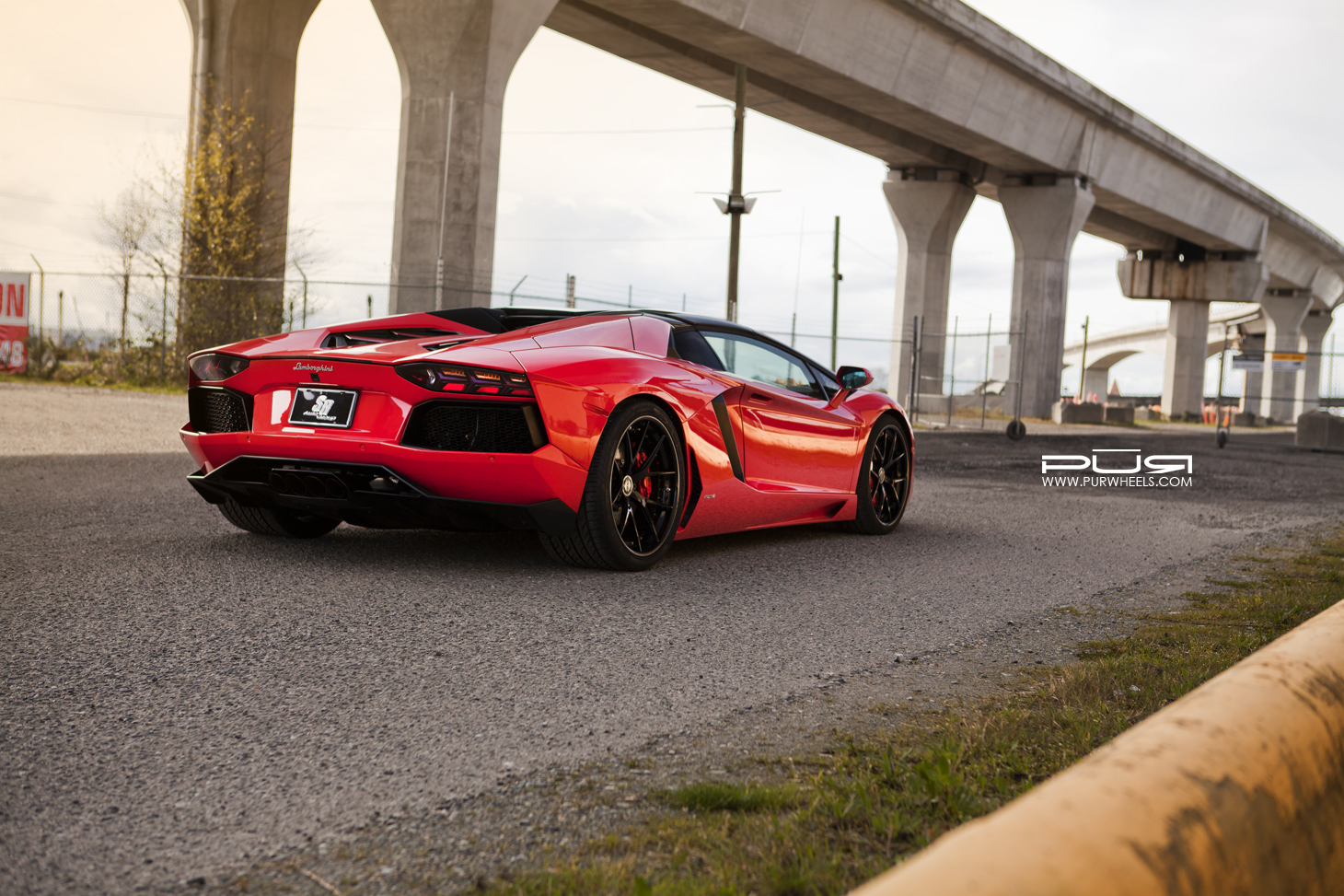 2014 Lamborghini Aventador photo