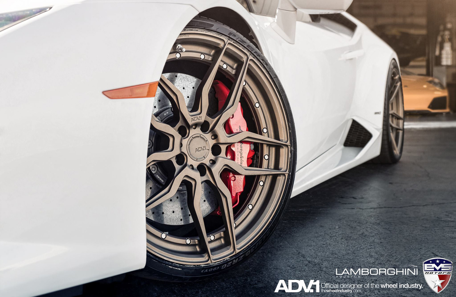 2015 Lamborghini Huracan photo