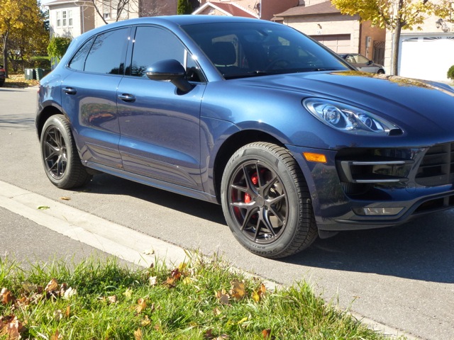 2015 Porsche Macan photo