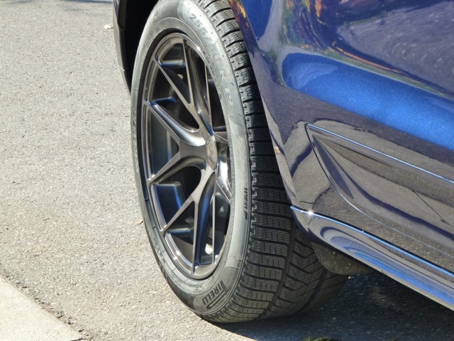 2015 Porsche Macan photo