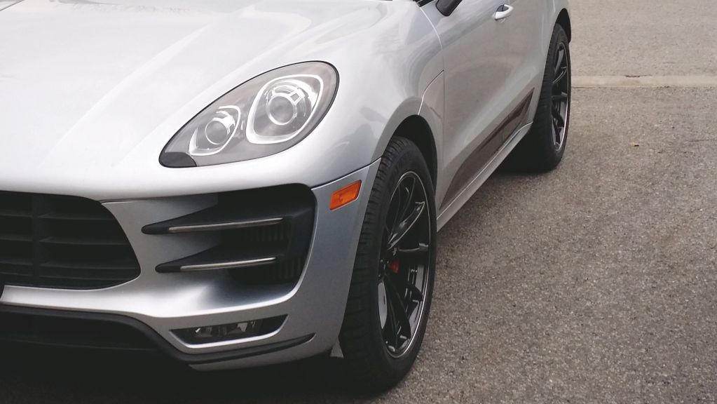 2015 Porsche Macan photo