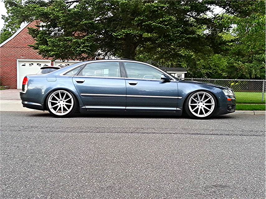 2012 Audi A8 photo