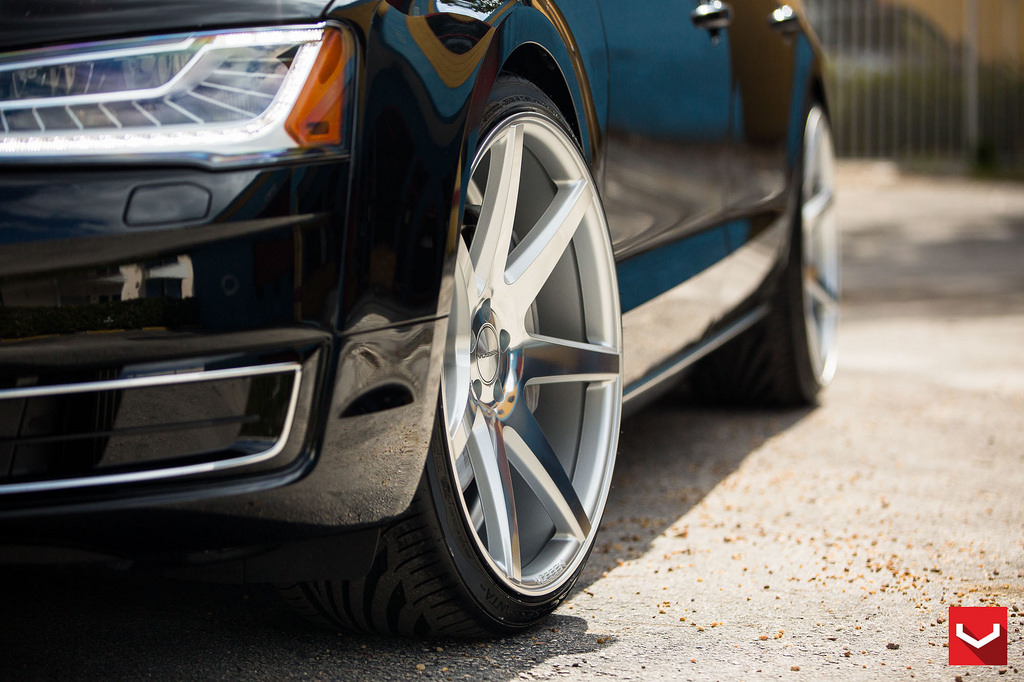 2014 Audi A8 photo