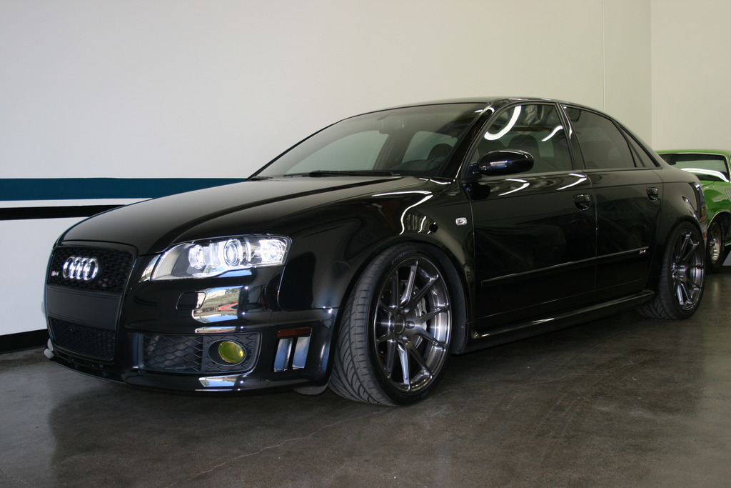 2008 Audi RS 4 photo