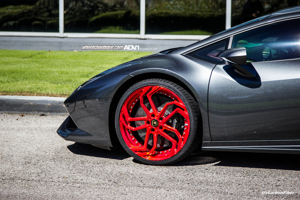 2015 Lamborghini Huracan photo