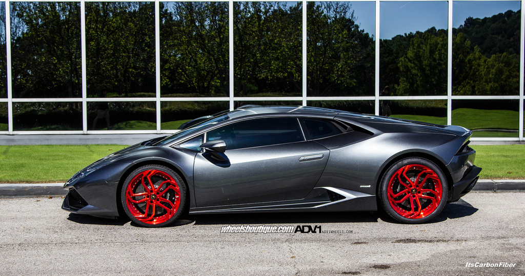 2015 Lamborghini Huracan photo
