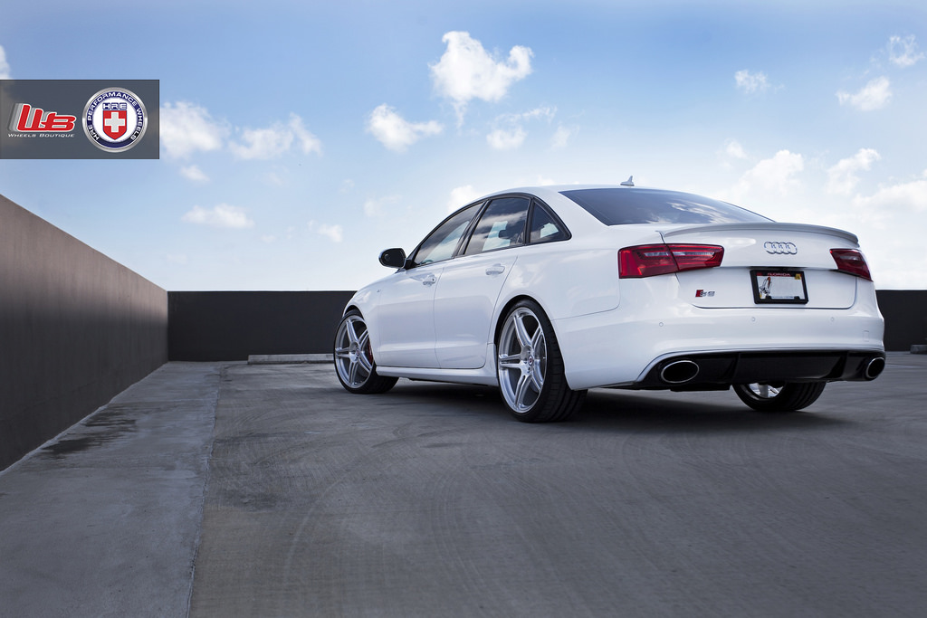 2013 Audi S6 photo