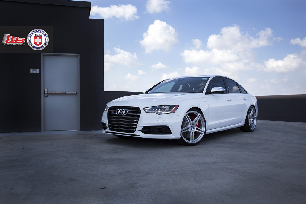 2013 Audi S6 photo