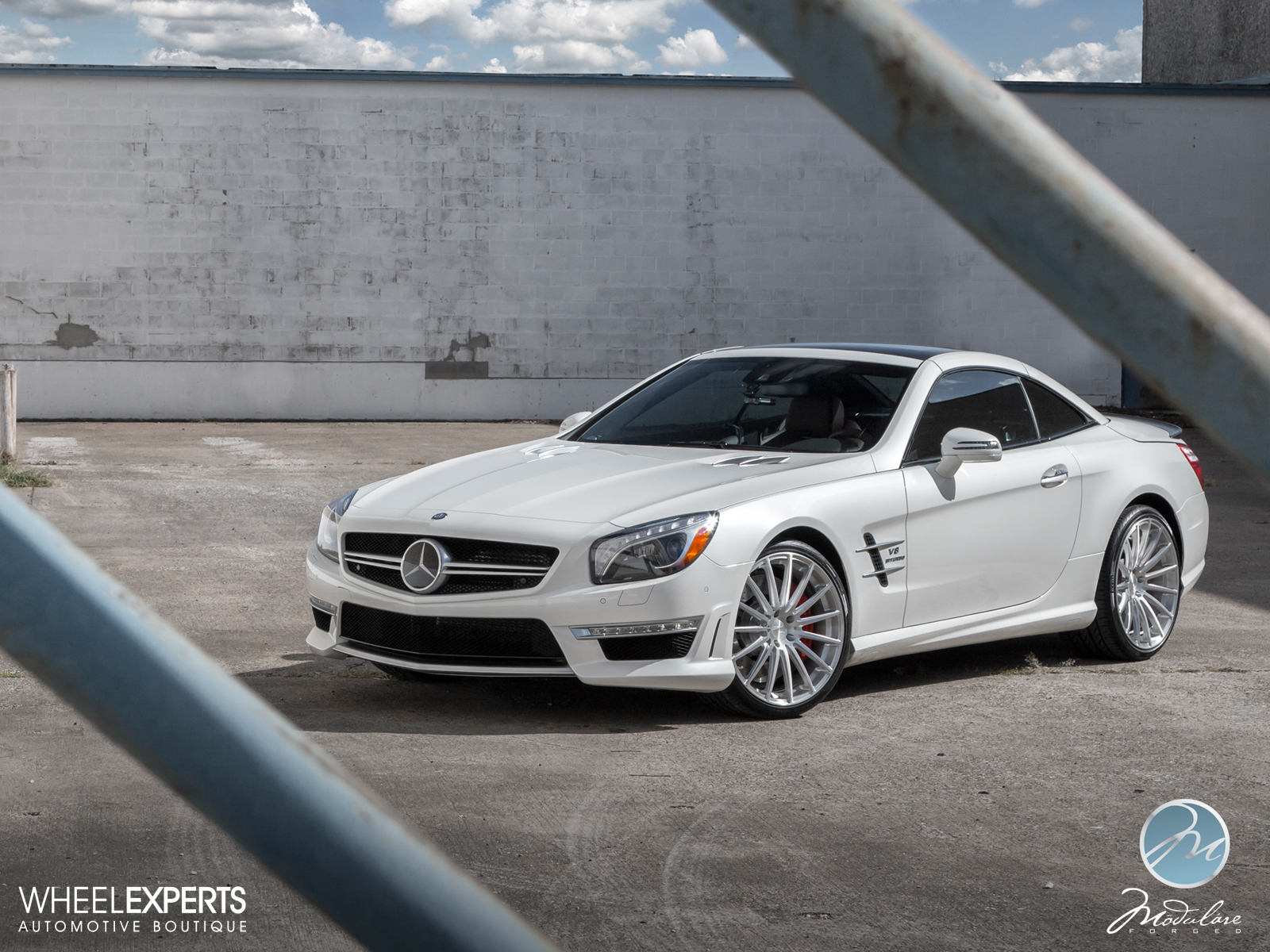 2015 Mercedes-Benz SL-Class photo