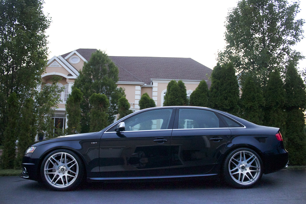 2008 Audi RS 4 photo