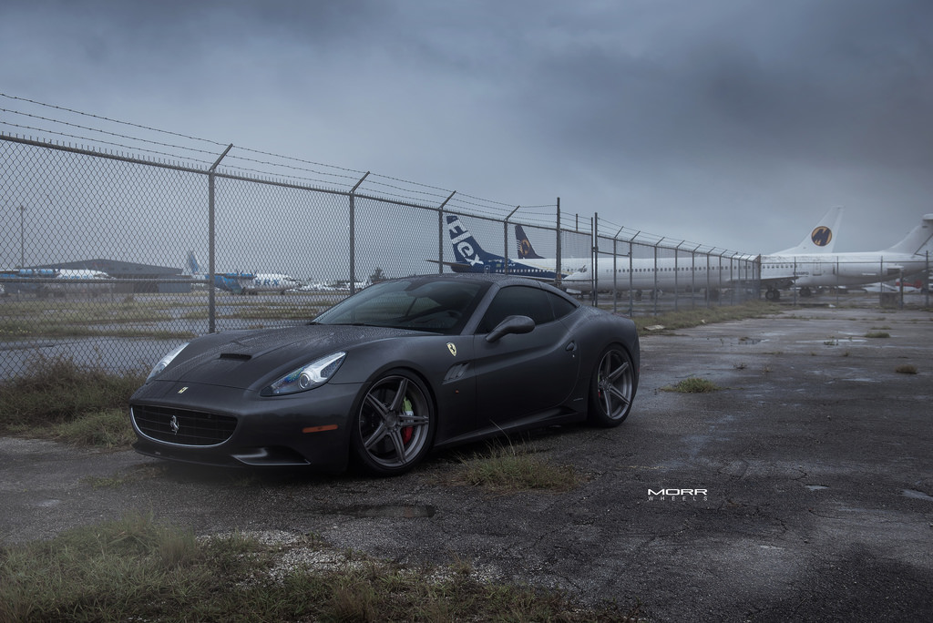 2013 Ferrari California photo