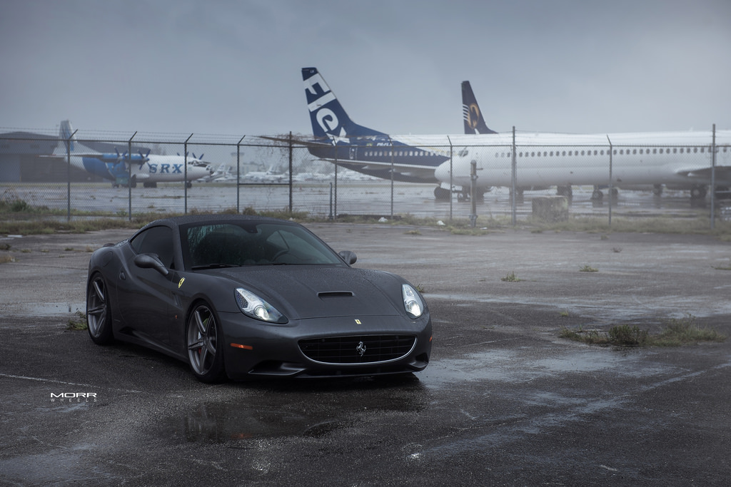 2013 Ferrari California photo