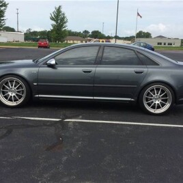 2007 Audi S8