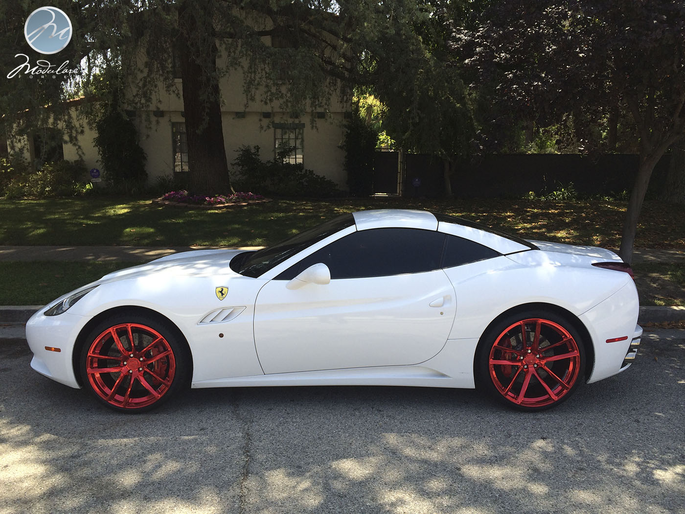 2013 Ferrari California photo