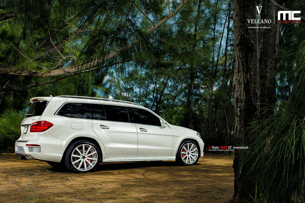 2015 Mercedes-Benz GL-Class photo