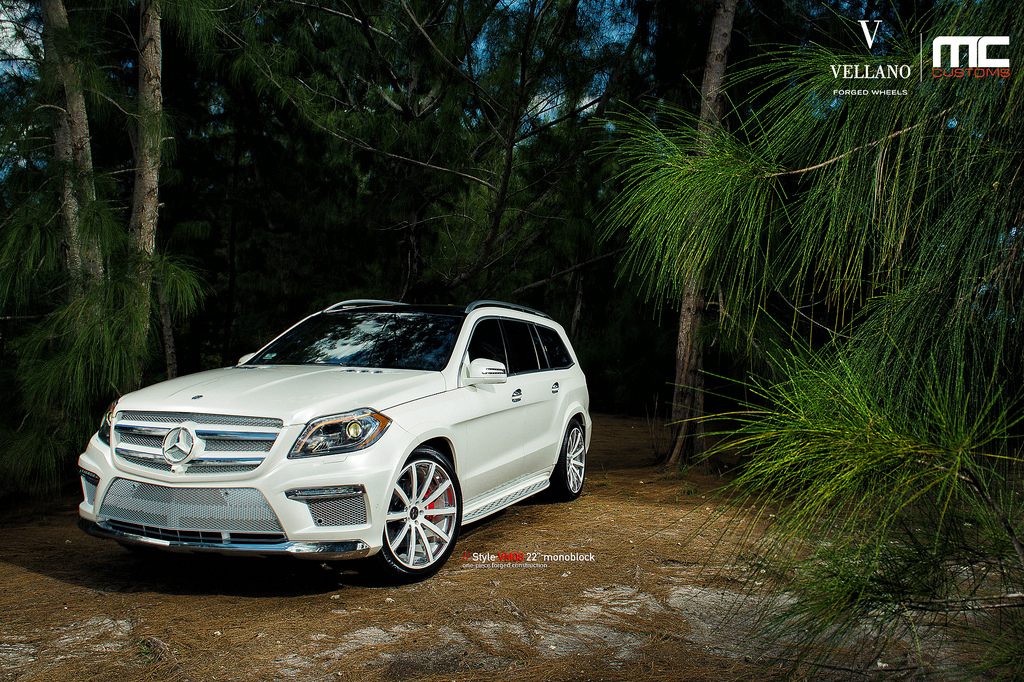 2015 Mercedes-Benz GL-Class photo