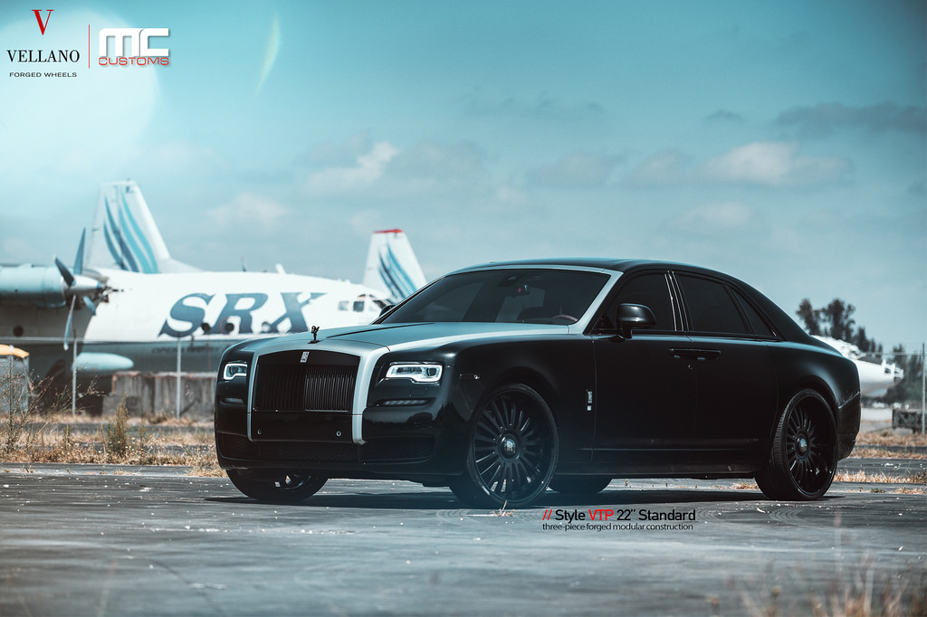 2015 Rolls-Royce Ghost photo