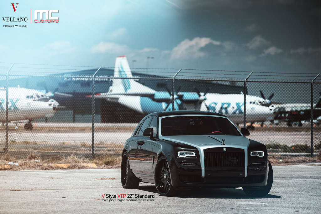 2015 Rolls-Royce Ghost photo