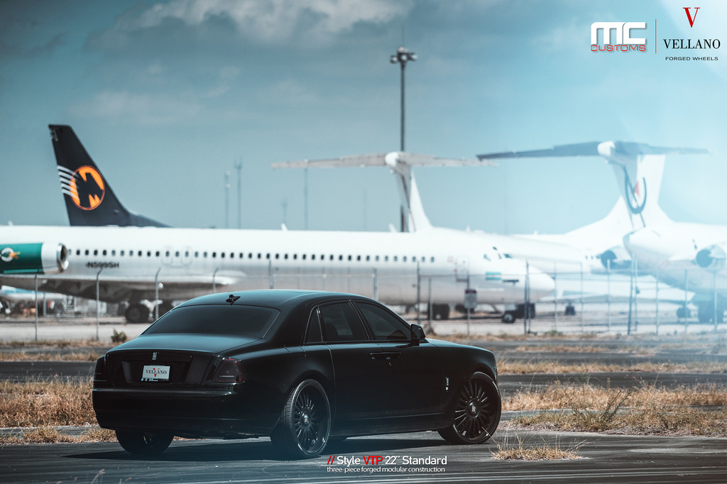 2015 Rolls-Royce Ghost photo
