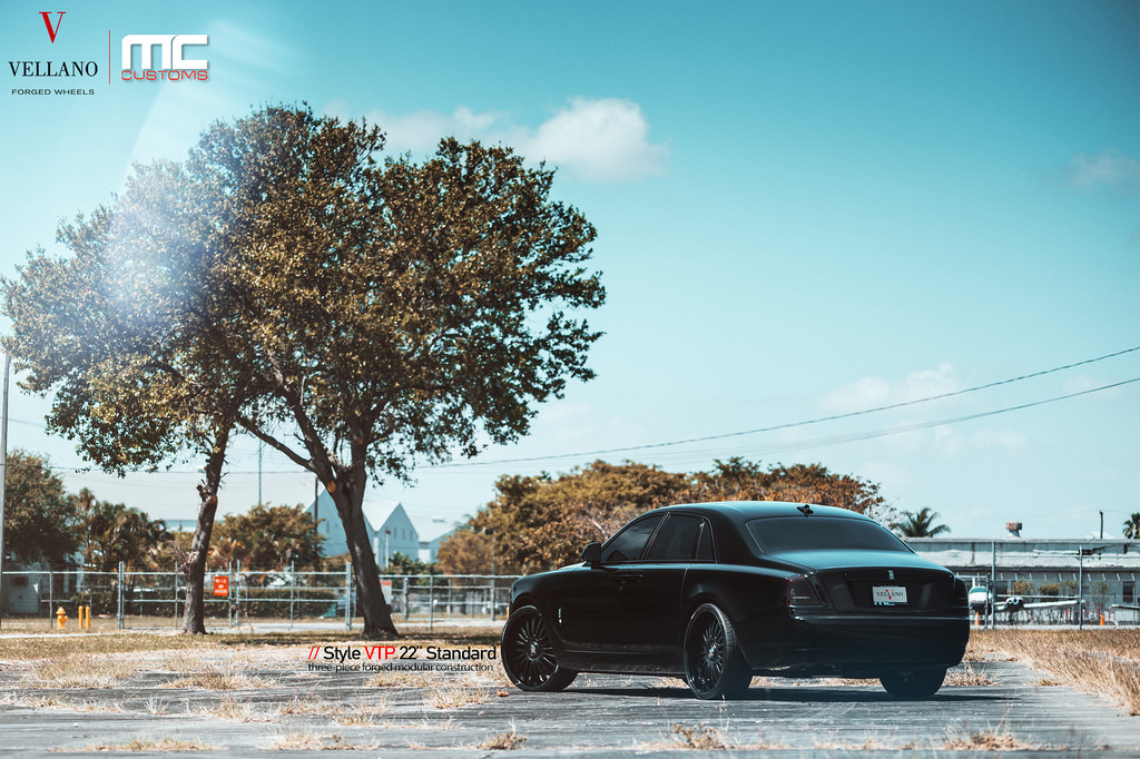 2015 Rolls-Royce Ghost photo